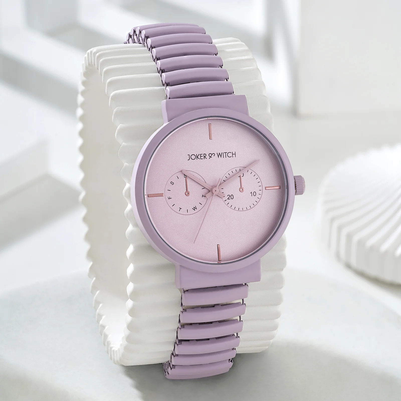 Airo Lavendar Medium Dial Linked Chain Strap Women's Watch