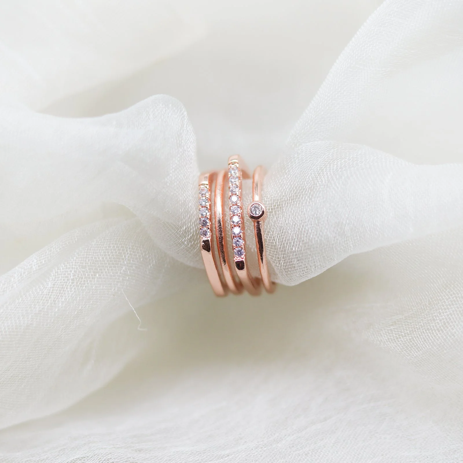 Da Bling Love Triangle - Image 3