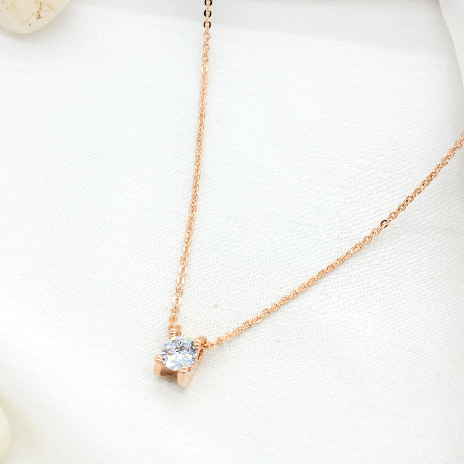 Elegant Rhinestone Charm Rosegold Necklace