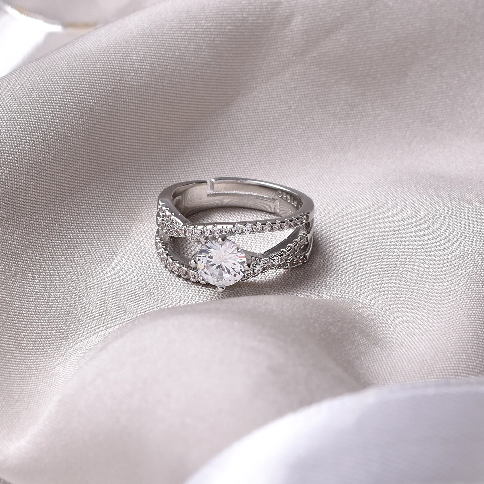 Evie Silver Ring