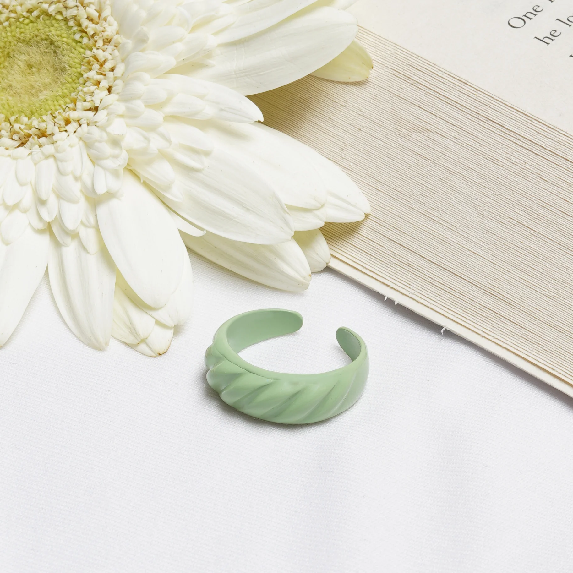 Green Truffle Croissant Ring - Image 2
