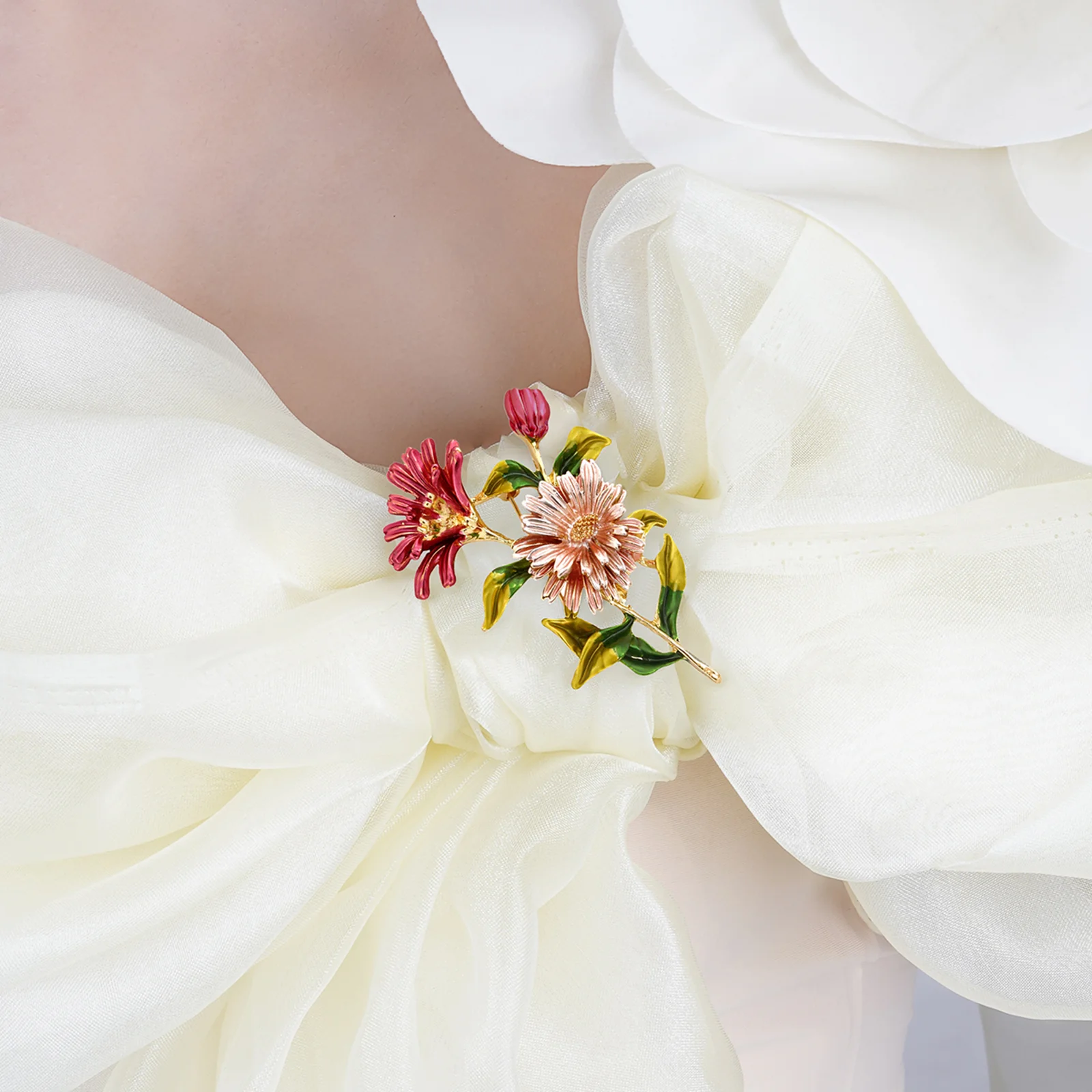 Idylla Powder Pink Floral Brooch