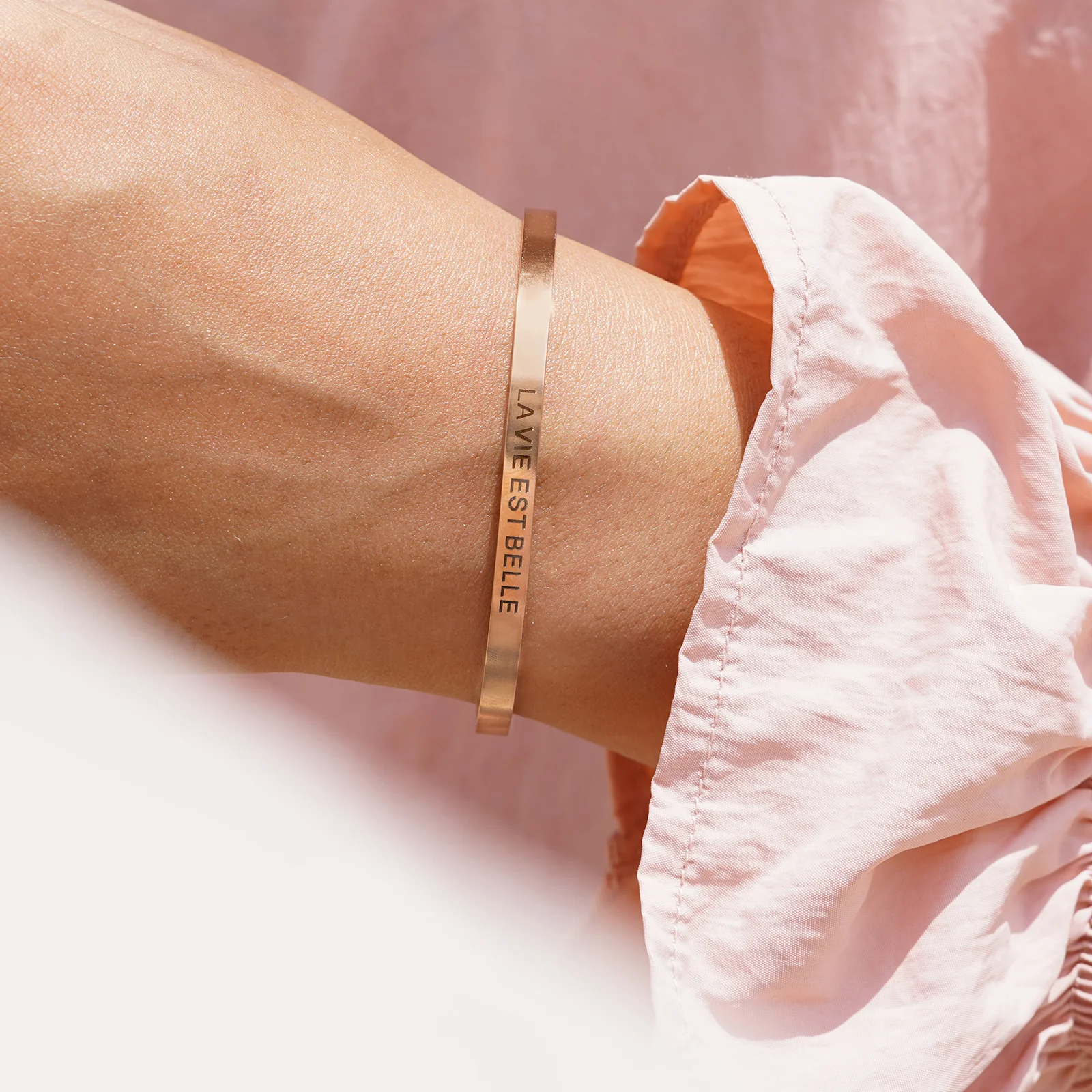 La Vie Est Belle Rose Gold Mantra Band - Image 2