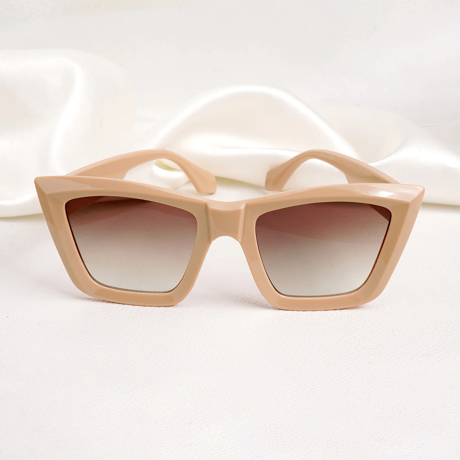Larissa Brown Sunglasses