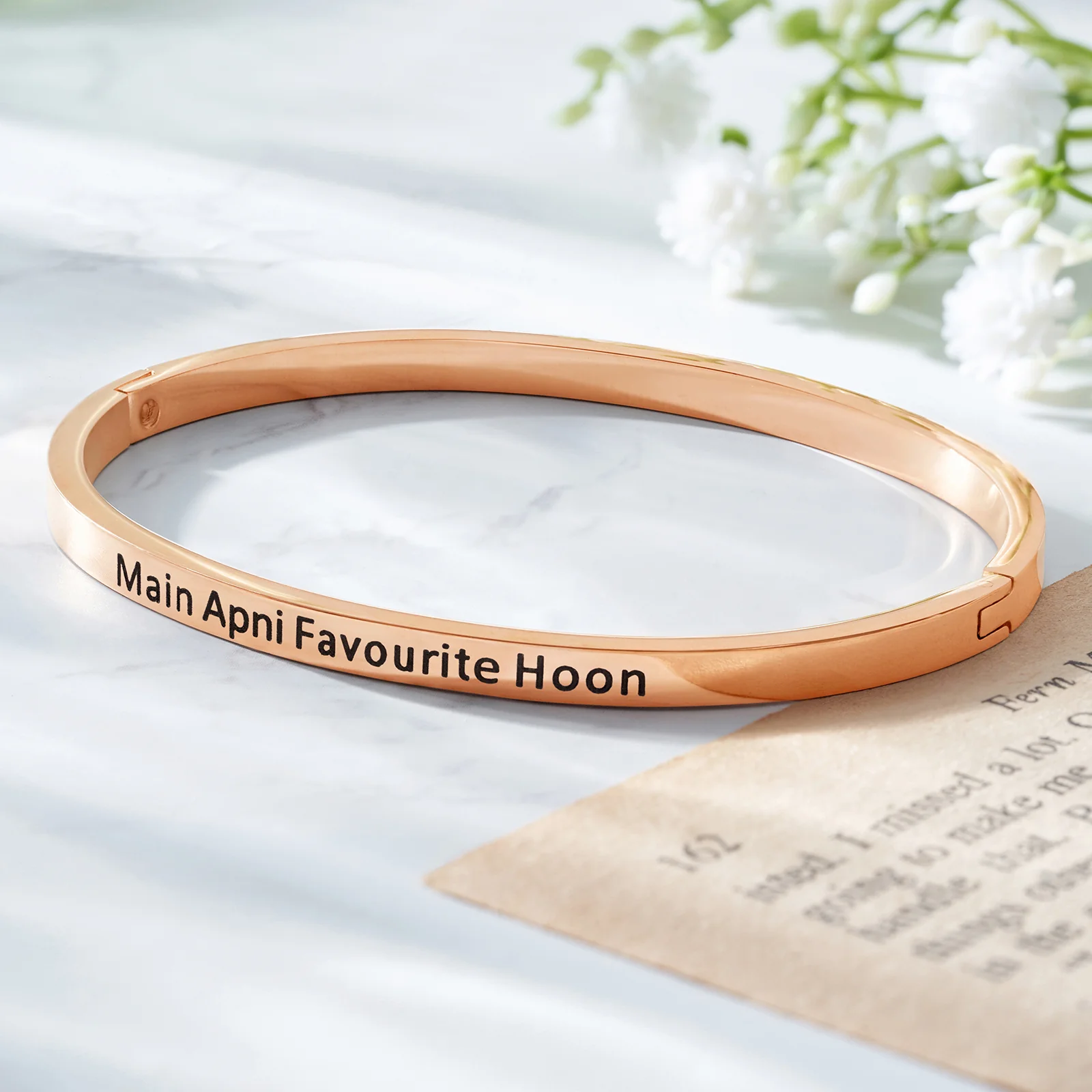 Main Apni Favourite Hoon Rose Gold Mantra Band