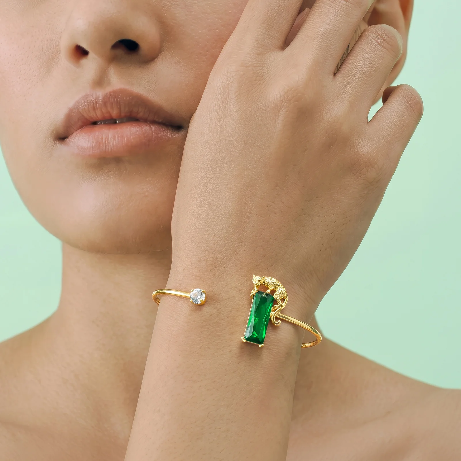 Midero Gold Panther Bracelet