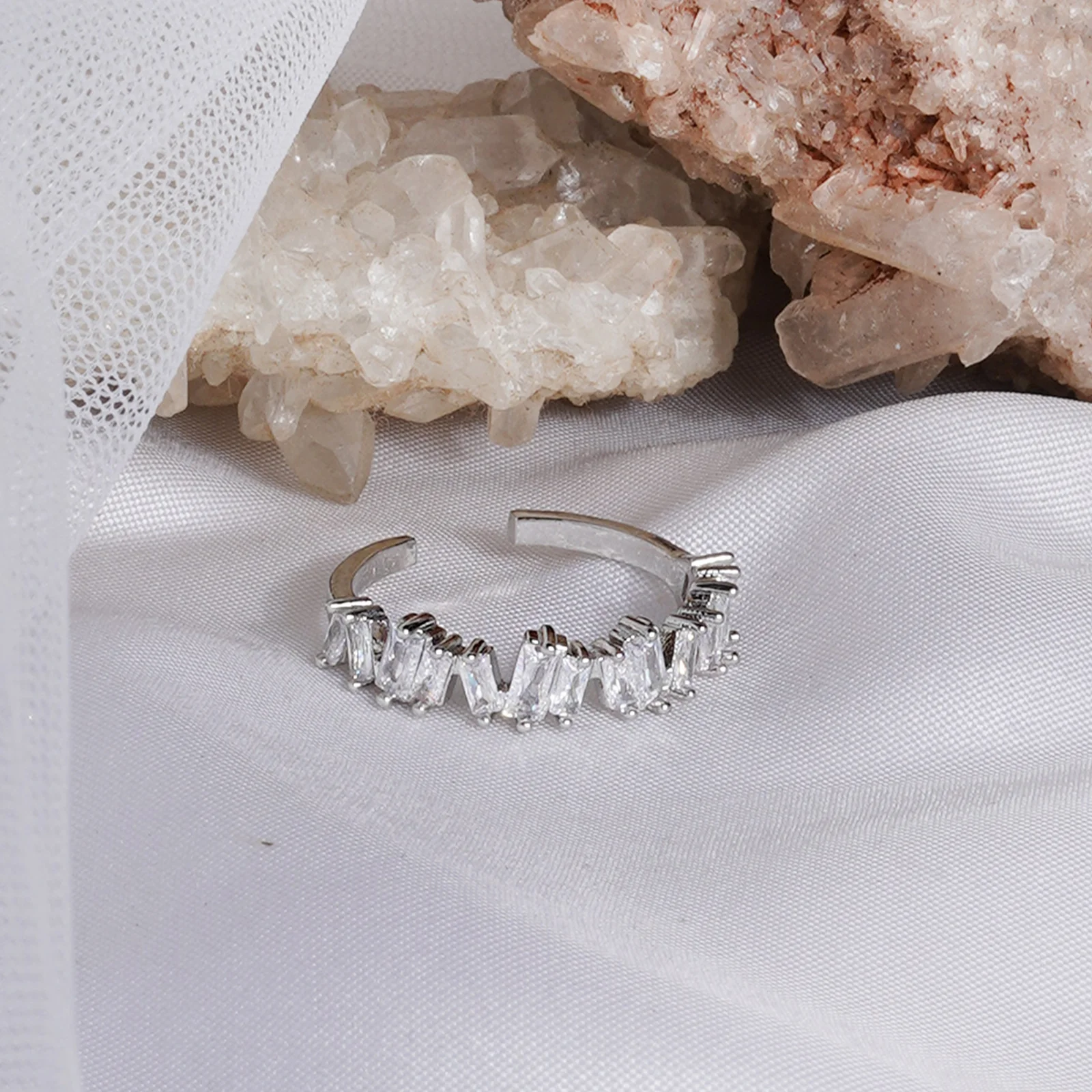 Ochi Dainty Silver Ring - Image 3