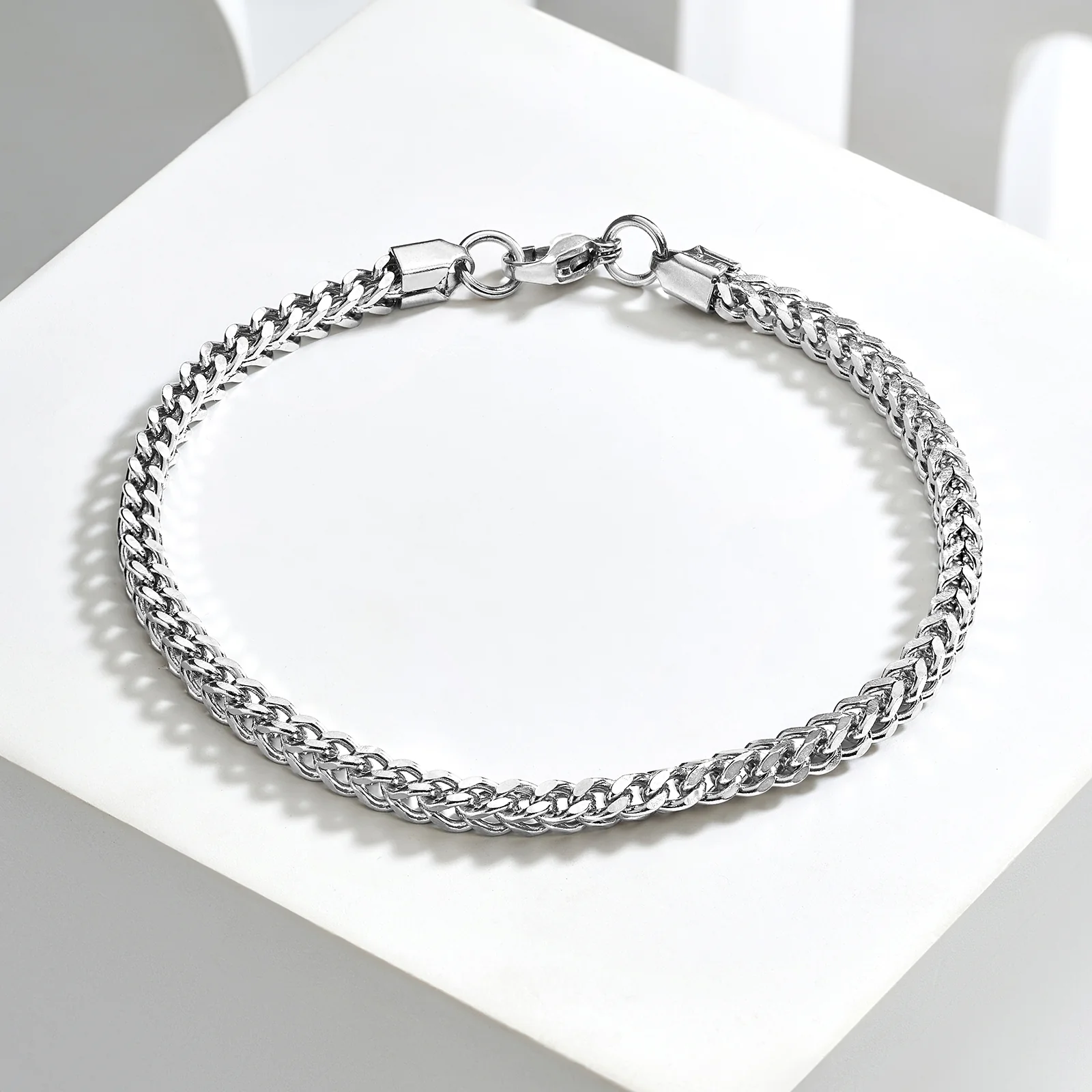 Ravorno Weave Men's Bracelet - Image 2