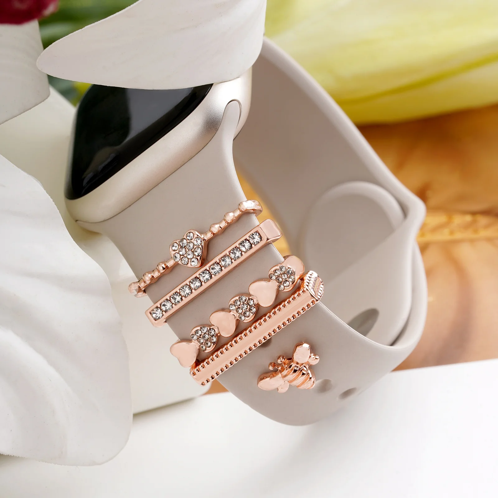 Romantic Buzz Rosegold Ring Watch Charm