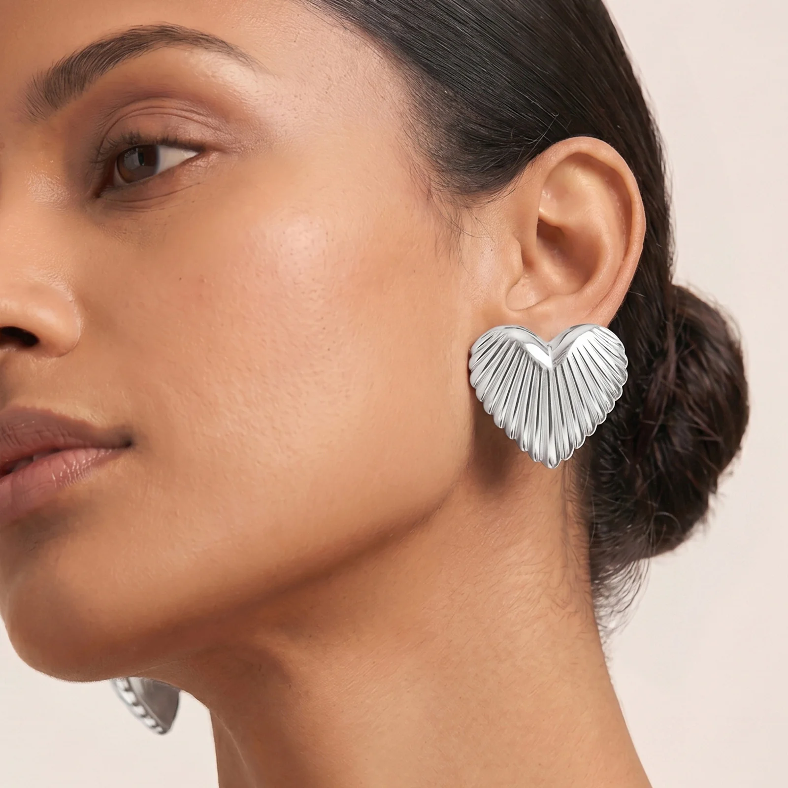 Ryeana Silver Love Earings - Image 2