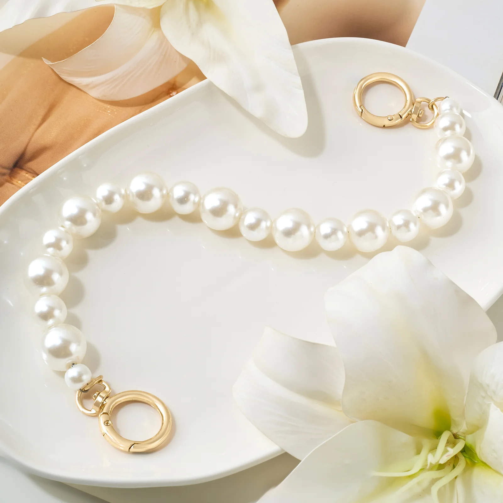 Shiny-Drop Pearl Bag Charm - Image 2