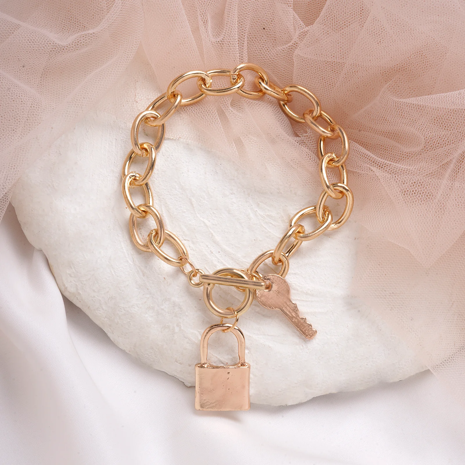 Bewitched Smitten Lock & Key Gold Bracelet - Image 2