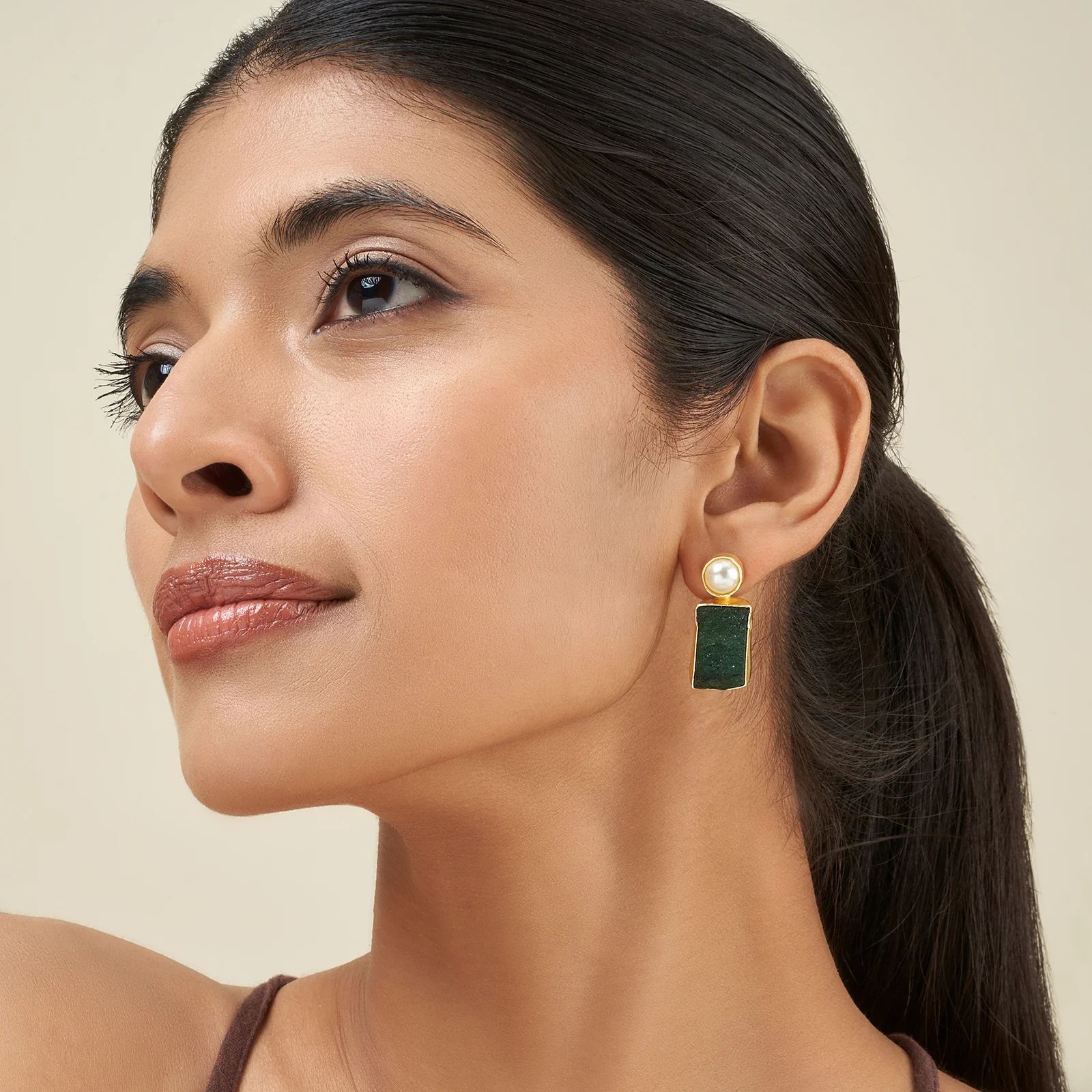 Soléa Pearl Dark Green Natural Stone Earrings - Image 2