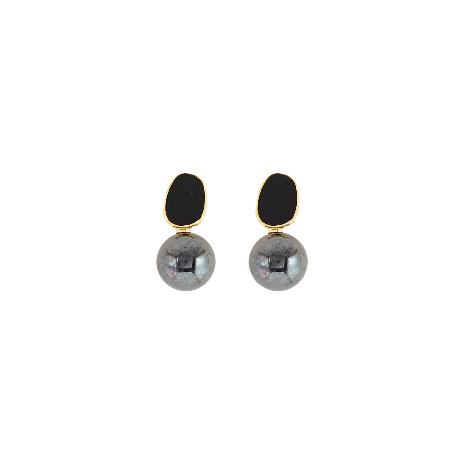 Soleil Black And Gold Pearl Earring - Image 3