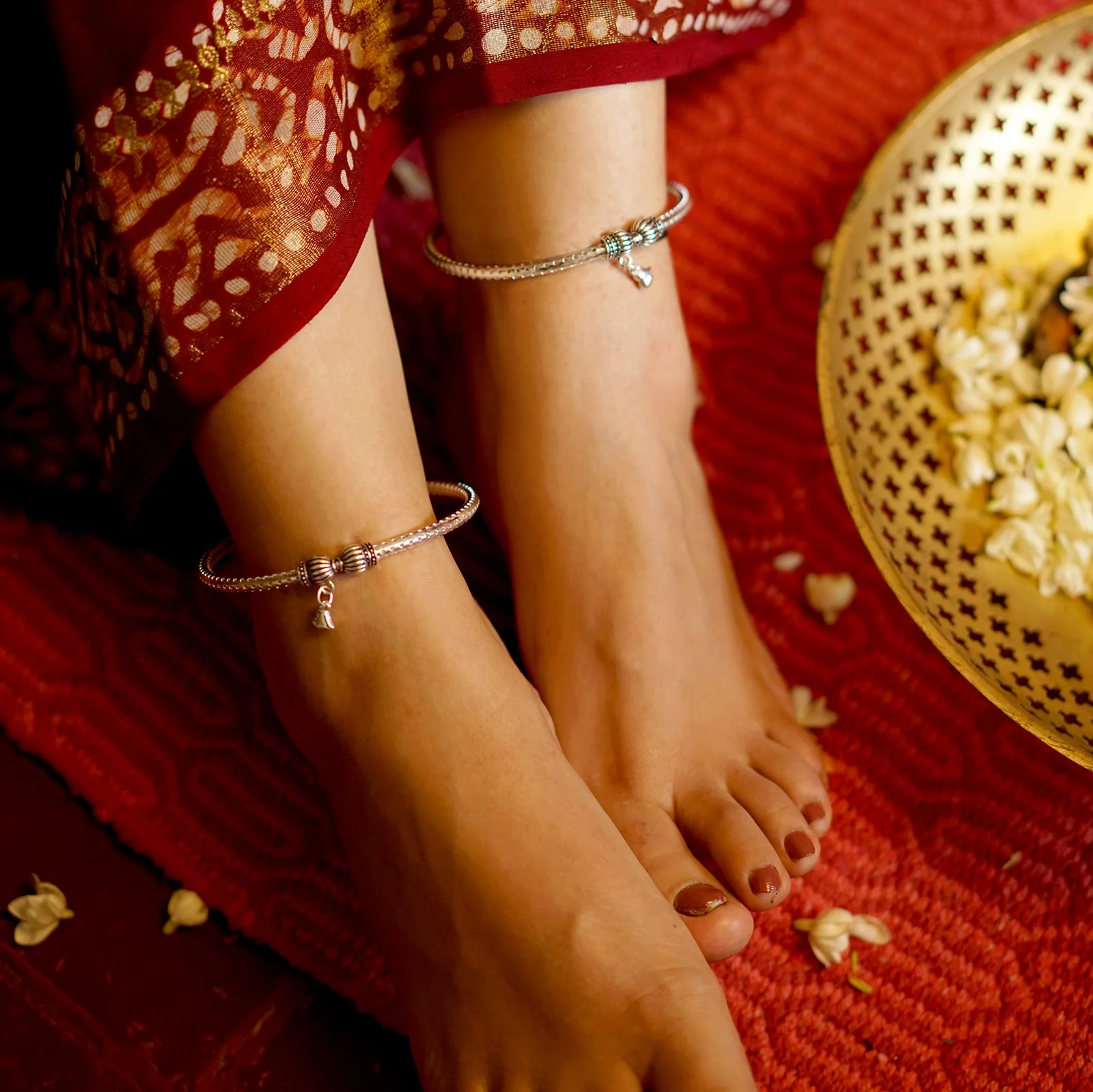 Circular Silver Oxidized Charm Anklets