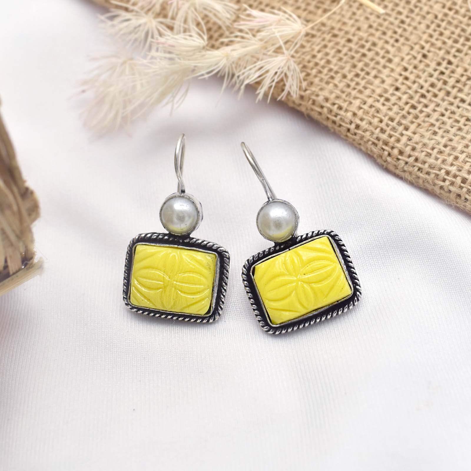Teejh Diti Yellow Stone & Pearl Earring