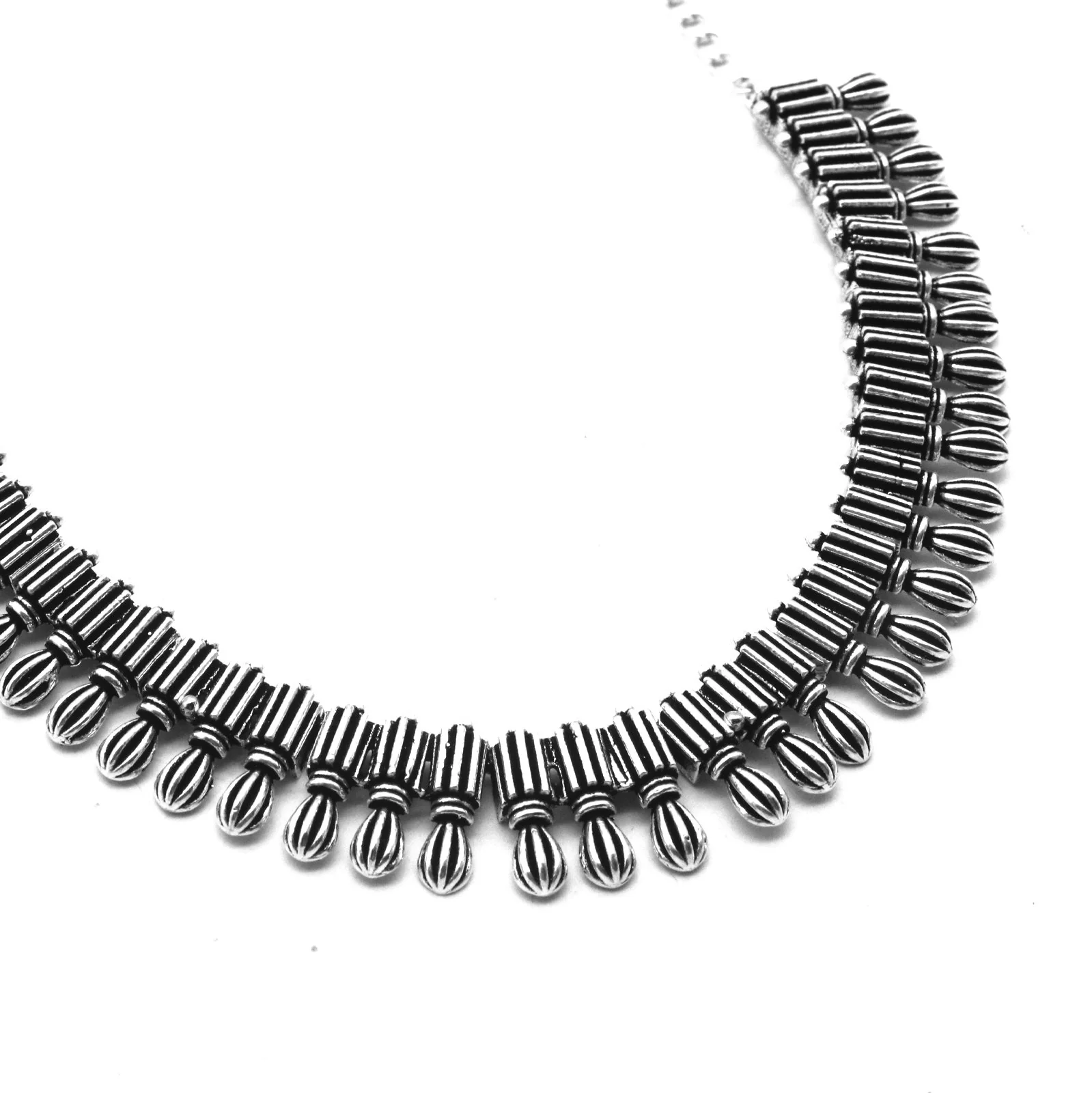 Teejh Jashwi Choker Necklace Set - Image 4