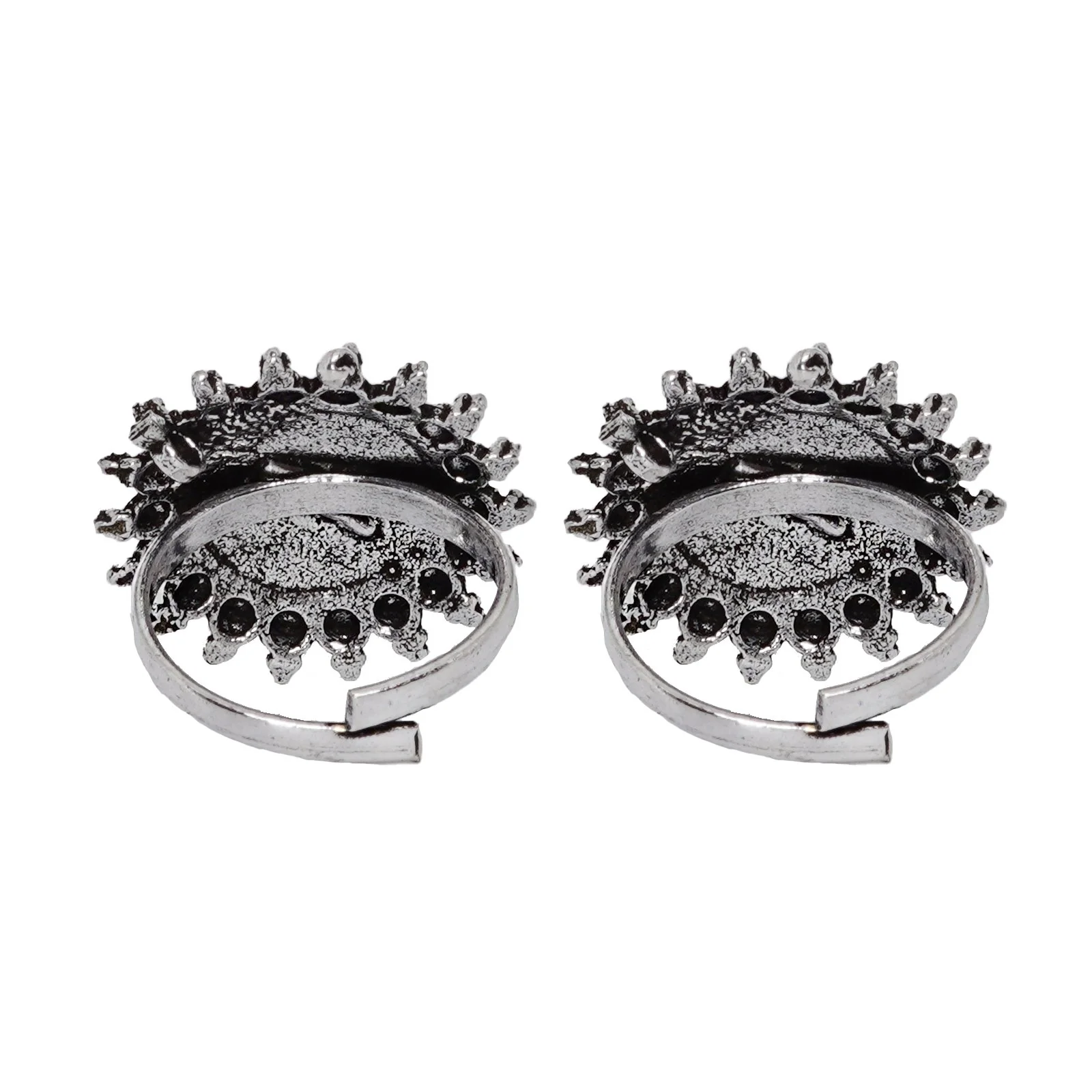 Teejh Megh Silver Oxidised Toe Rings - Image 5