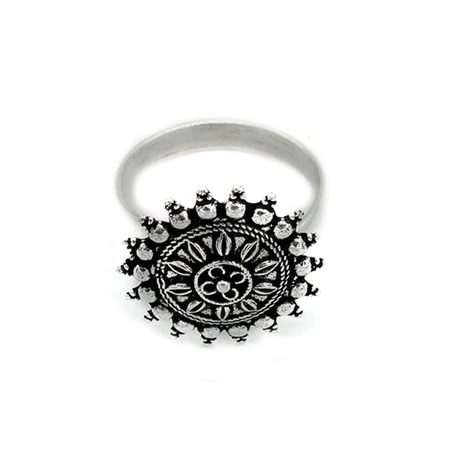 Monal Metallic Silver Oxidized Gift Set - Image 4