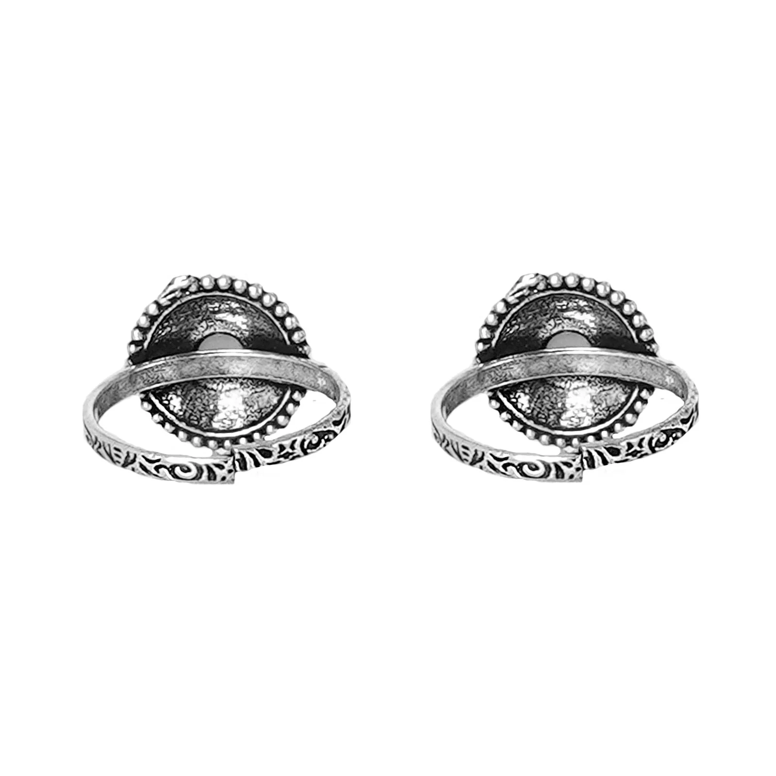 Teejh Shaanvi White Stone Silver Oxidised Toe Rings - Image 6