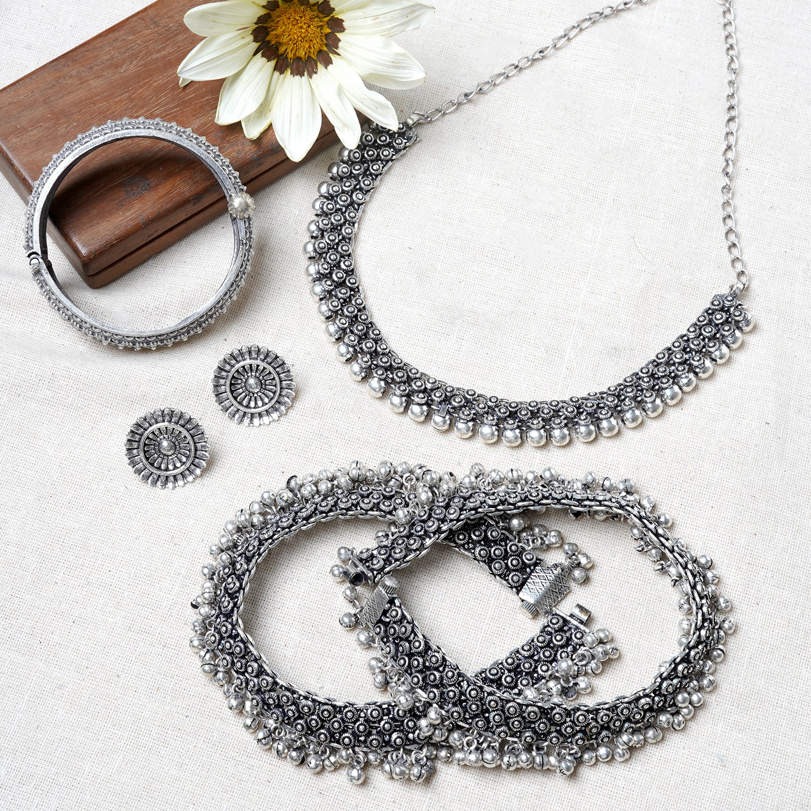 Teejh Shamita Silver Oxidised Jewelry Gift Set