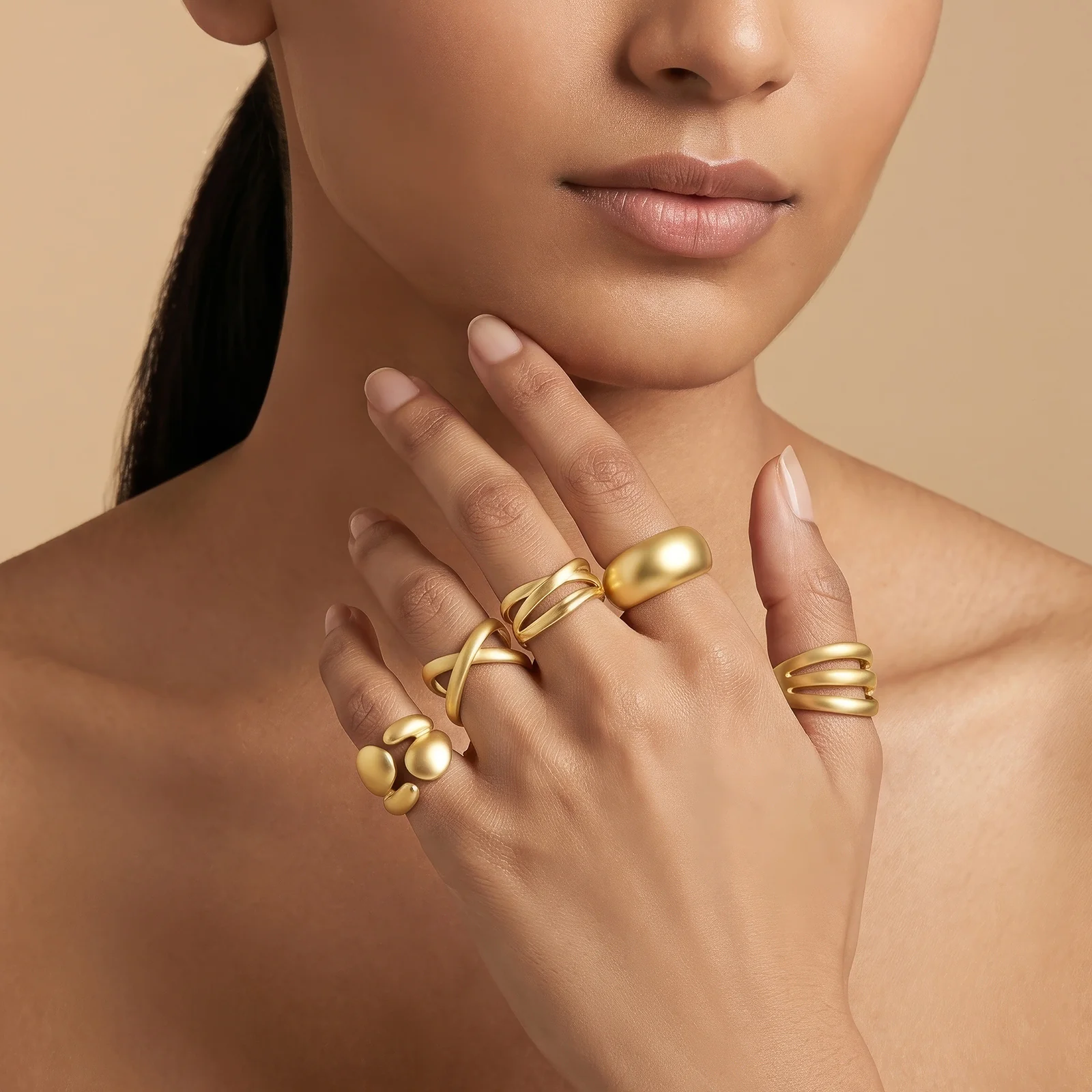 Torika Molten Pearl Set of 5 Gold Rings - Image 2
