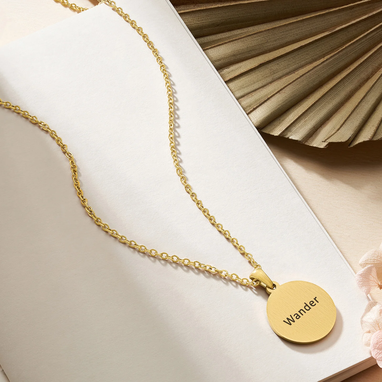 Wander Gold Women's Round Mantra Necklace